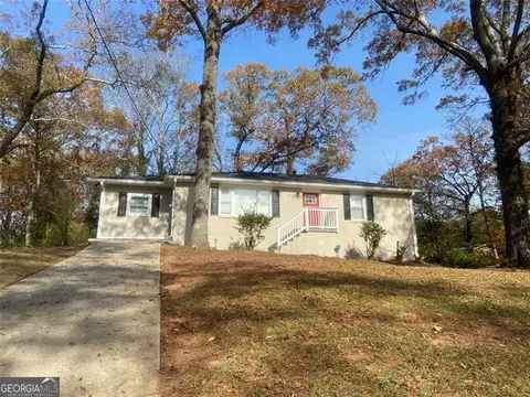 2490 Brentwood Rd, Decatur, GA 30032
