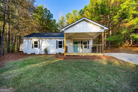 805 Hines Rd, Lagrange, GA 30241