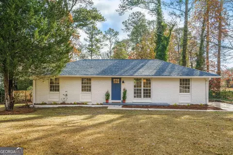 1010 Frontier Trl SW, Marietta, GA 30060