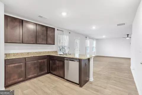1204 Bluecoat Cir #89, Hampton, GA 30228 photo 32