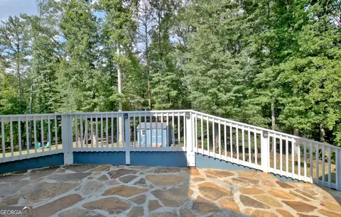 Exterior - 115 Laurel Forest Dr, Tyrone, GA 30290 photo 9 of 20