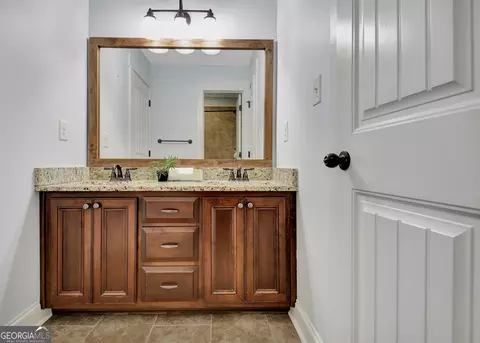 Bath - 115 Laurel Forest Dr, Tyrone, GA 30290 photo 9 of 11