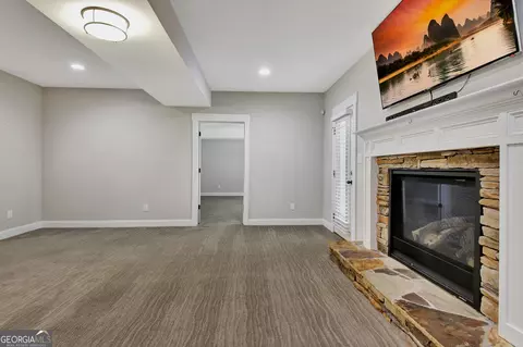 Living - 115 Laurel Forest Dr, Tyrone, GA 30290 photo 5 of 5