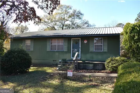 405 Martin Luther Kind Dr, La Fayette, AL 36862