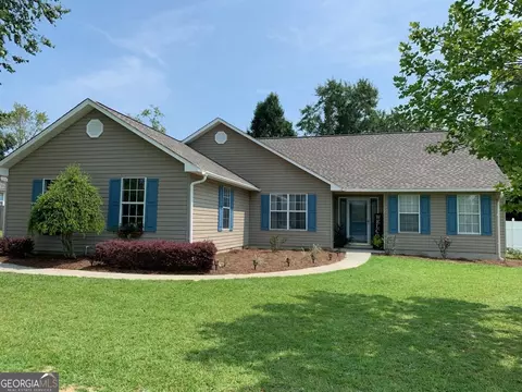 304 Westchester Dr, Dublin, GA 31021