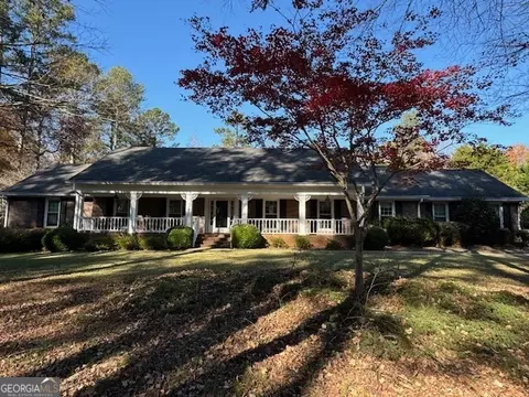 107 Runnymede Rd, Griffin, GA 30224