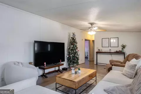 1498 Jack Sharp Rd, Colbert, GA 30628 photo 4