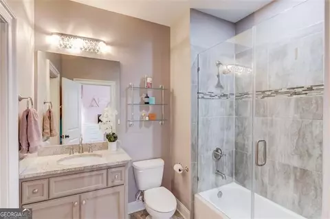 Bath - 2756 Eudora Trl, Duluth, GA 30097 photo 3 of 4