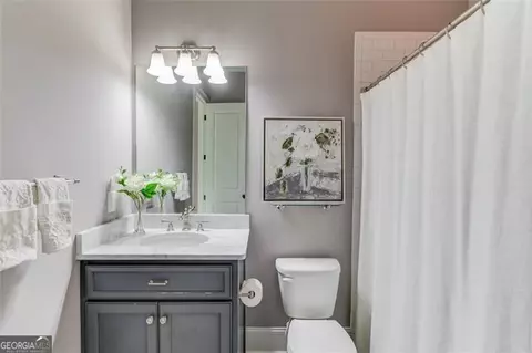 Bath - 2756 Eudora Trl, Duluth, GA 30097 photo 1 of 4