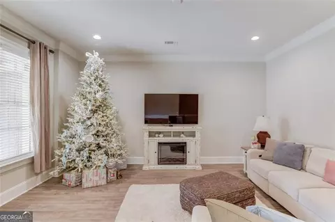 Living - 2756 Eudora Trl, Duluth, GA 30097 photo 6 of 6