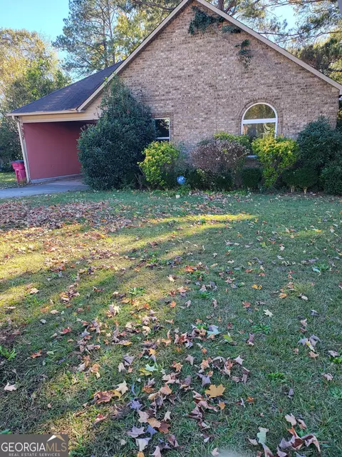 2877 Bob O Link Dr, Macon, GA 31206