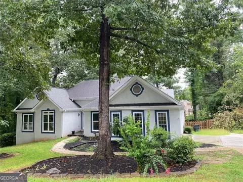 803 Silverbell Ct, Stockbridge, GA 30281