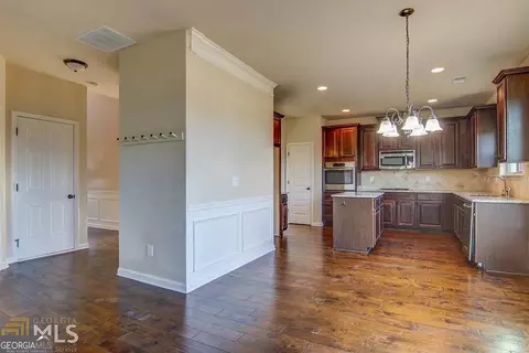 643 Besra Dr, Grayson, GA 30017 photo 9
