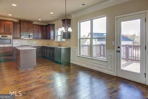 643 Besra Dr, Grayson, GA 30017 photo 3