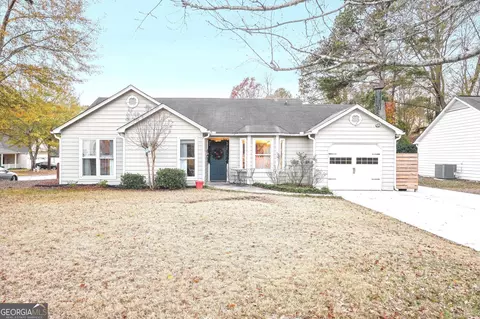 506 Iris Gln, Peachtree City, GA 30269