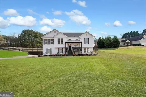101 Hollytrace Ln, Ball Ground, GA 30107