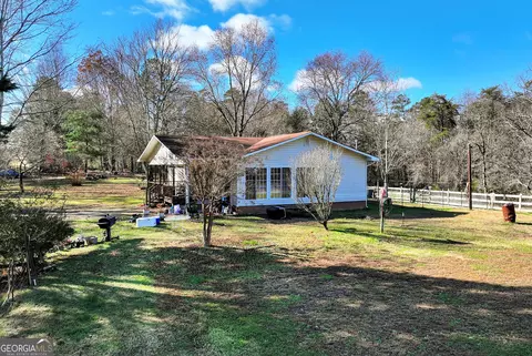 1055 Highway 17, Clarkesville, GA 30523