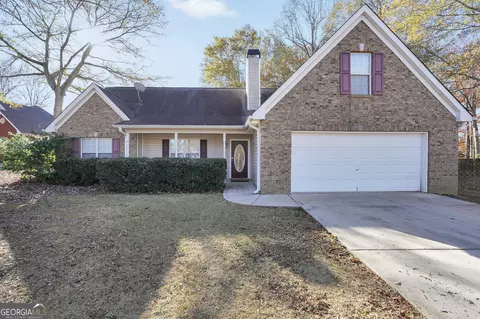 220 Pebble Creek Dr, Mcdonough, GA 30253
