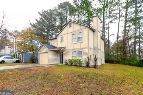 6303 Creekford Ln, Lithonia, GA 30058