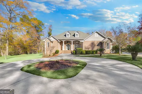 100 Regina Dr NW, Milledgeville, GA 31061
