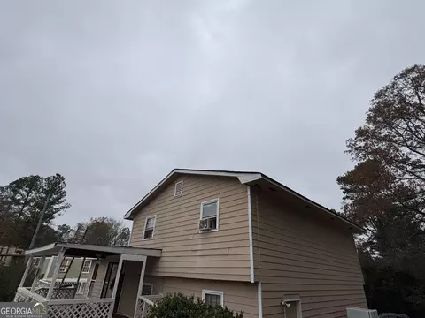 35 Pine Hill Dr, Carrollton, GA 30116