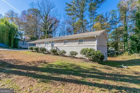8775 Lee Rd, Lithia Springs, GA 30122