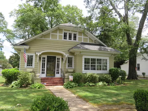 144 Walnut St, Cedartown, GA 30125