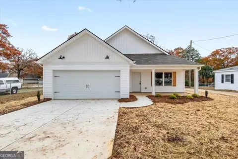 213 Sunset Dr, Warner Robins, GA 31088
