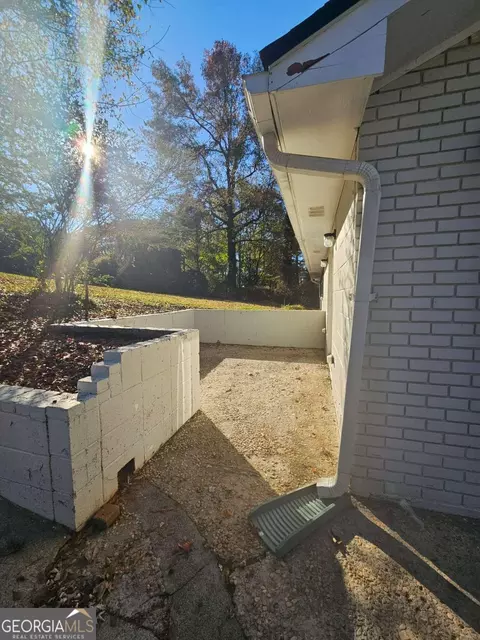 90 Skyline Dr, Hampton, GA 30228 photo 2