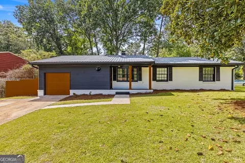 10581 Eagles Dr, Jonesboro, GA 30238