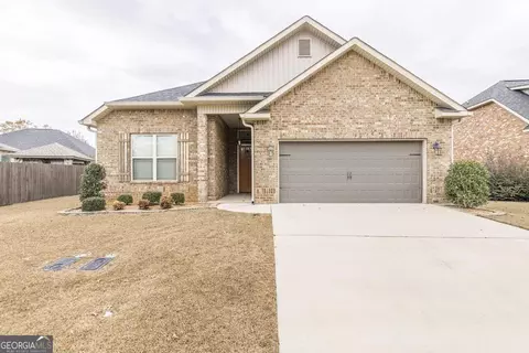 505 Legacy Park Dr, Perry, GA 31069