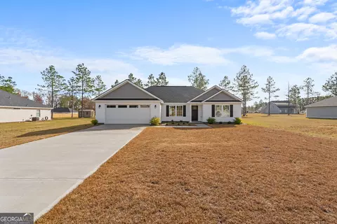 332 Tallulah Bnd, Ellabell, GA 31308