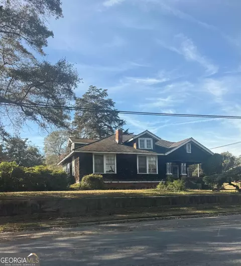 28 Johnson Ave, Manchester, GA 31816