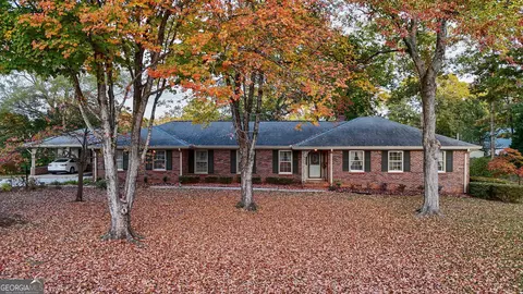 176 Craig Dr, Lawrenceville, GA 30046