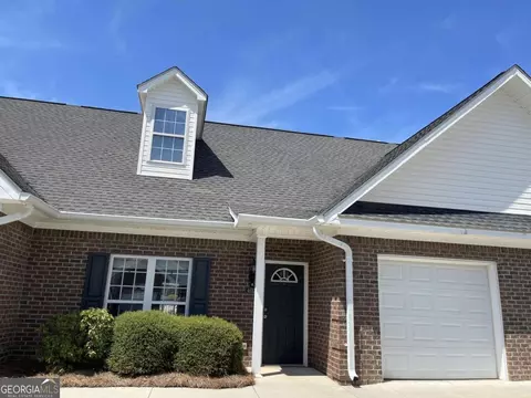 8100 Burkhalter Rd #402, Statesboro, GA 30461