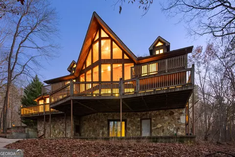 499 Currahee Ridge Rd, Toccoa, GA 30577