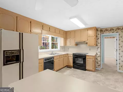 25 Maple Ct, Stockbridge, GA 30281 photo 9