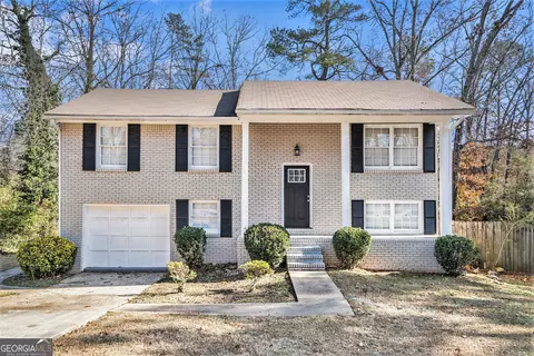 1767 Big Horn Ct, Conyers, GA 30013