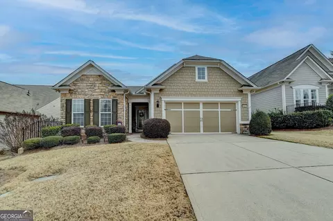 6617 Fawn Meadow Ln, Hoschton, GA 30548