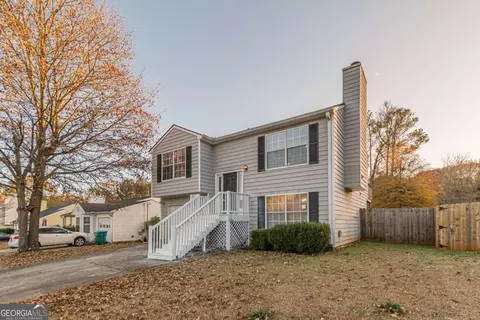 139 Hampton Oaks Dr, Hampton, GA 30228 photo 2