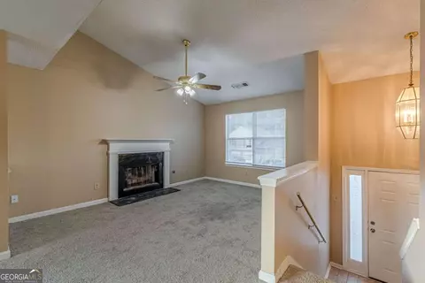 139 Hampton Oaks Dr, Hampton, GA 30228 photo 4