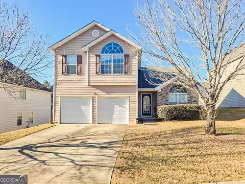 5653 Laurel Ridge Dr, East Point, GA 30344