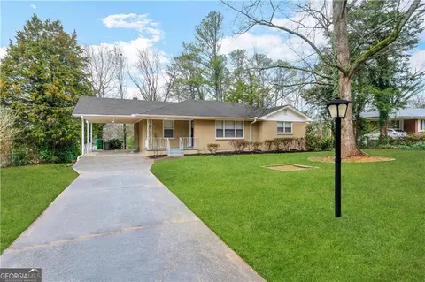 4372 Cook Pl, Decatur, GA 30035