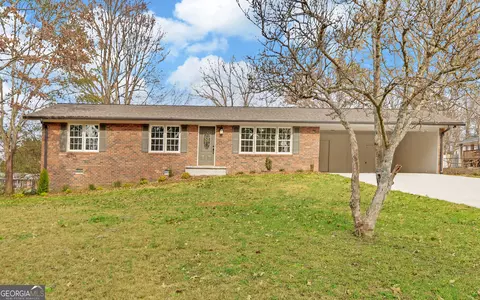 63 Cedar Cir, Toccoa, GA 30577