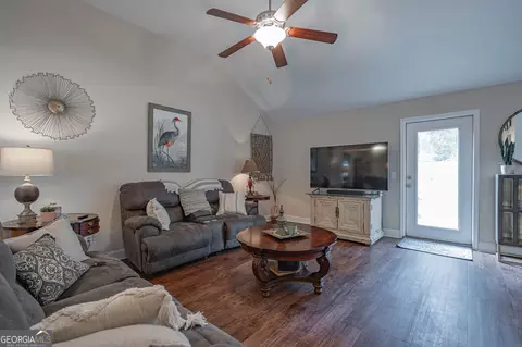104 William Way, Springfield, GA 31329 photo 6