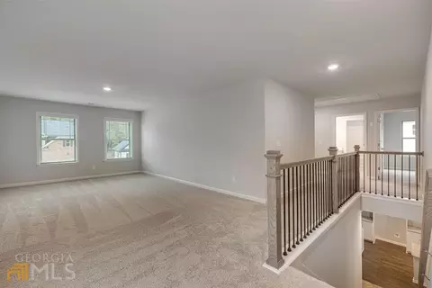 Living - 659 Edgar St, Hampton, GA 30228 photo 1 of 3