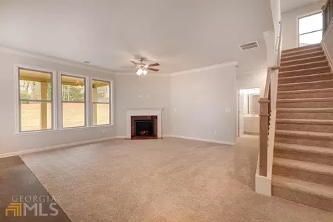 Living - 659 Edgar St, Hampton, GA 30228 photo 3 of 3