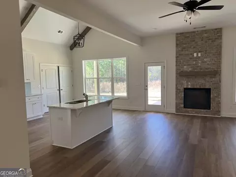 1748 Brownlee, Jackson, GA 30233 photo 6
