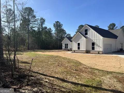 1748 Brownlee, Jackson, GA 30233 photo 3