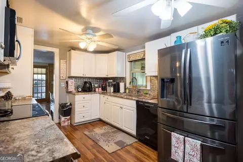 Kitchen - 32 Third Ave, Morven, GA 31638 photo 2 of 6